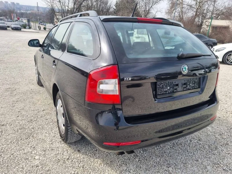 Skoda Octavia 2.0 TDI COMMON RAIL, снимка 4 - Автомобили и джипове - 49442527