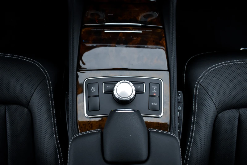 Mercedes-Benz CLS 500 AMG, KEYLESS, FULL, снимка 11 - Автомобили и джипове - 51724870