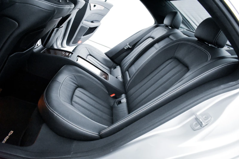 Mercedes-Benz CLS 500 AMG, KEYLESS, FULL, снимка 15 - Автомобили и джипове - 51724870