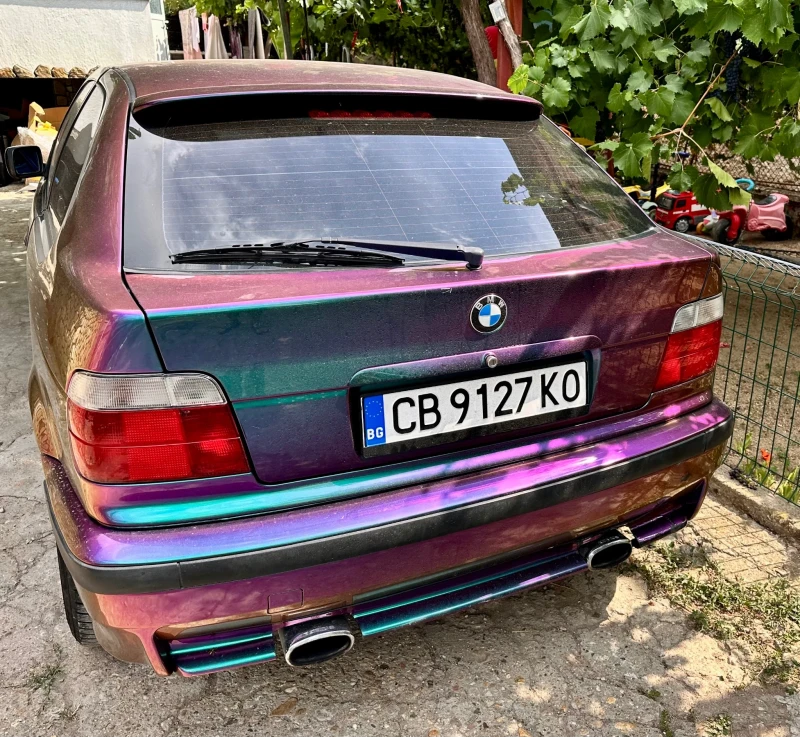 BMW 330 Вписан в талона 330 бензин боя хамелион , снимка 9 - Автомобили и джипове - 52408345