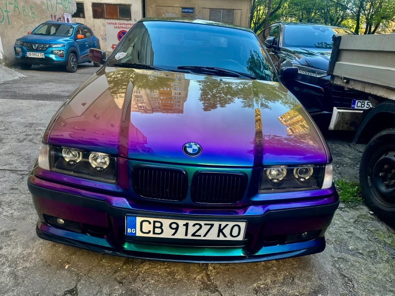 BMW 330 Вписан в талона 330 бензин боя хамелион , снимка 14 - Автомобили и джипове - 52408345