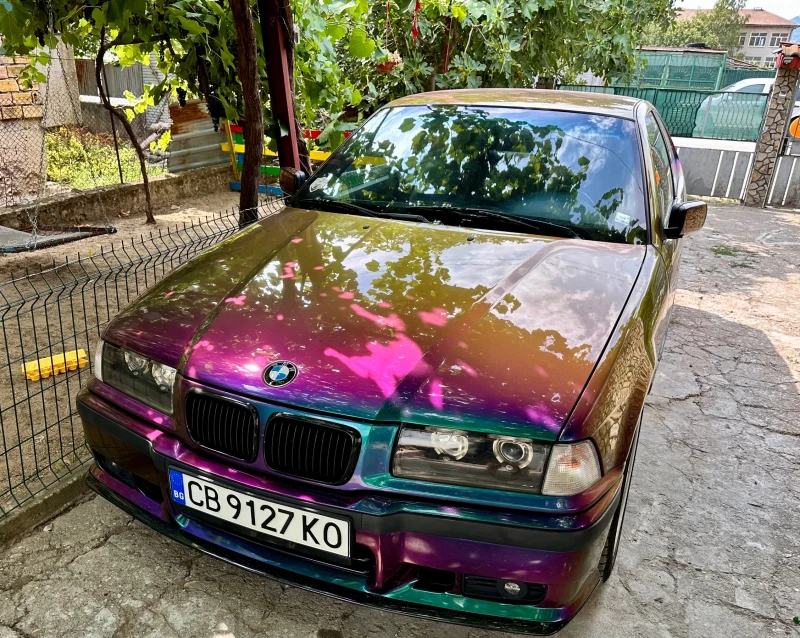 BMW 330 Вписан в талона 330 бензин боя хамелион , снимка 8 - Автомобили и джипове - 52408345