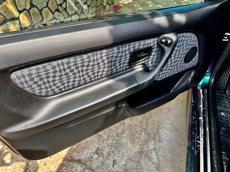 BMW 330 Вписан в талона 330 бензин боя хамелион , снимка 7 - Автомобили и джипове - 52408345