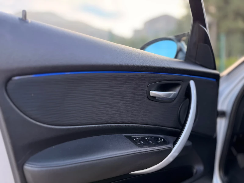 BMW 120 D M-packet LCI, снимка 14 - Автомобили и джипове - 52239178