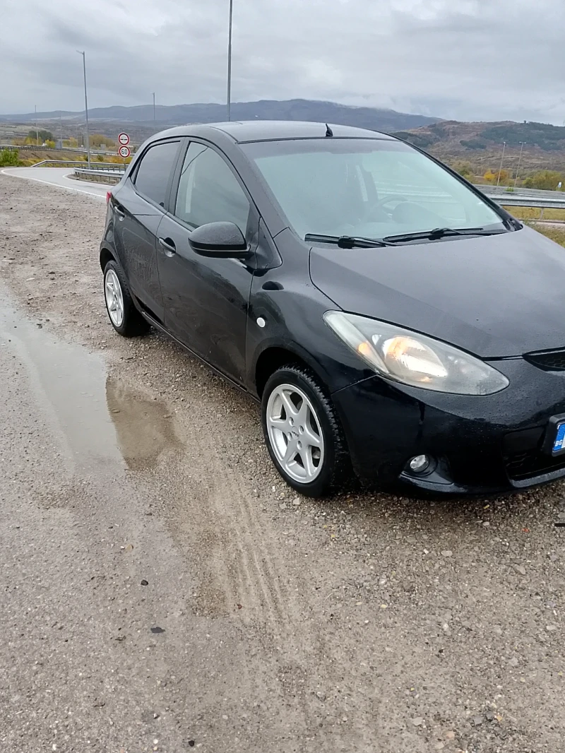 Mazda 2, снимка 3 - Автомобили и джипове - 52566833