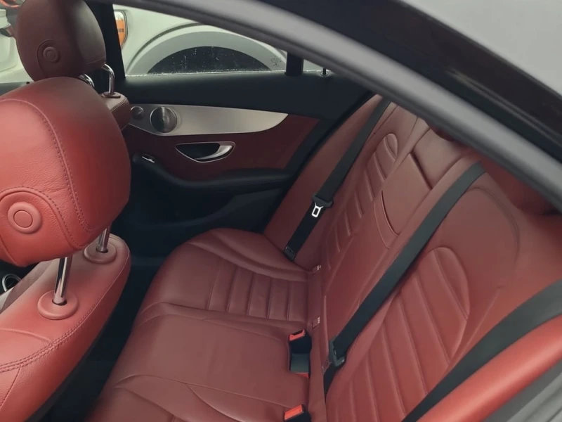 Mercedes-Benz C 43 AMG  CARFAX * БЕЗ ПЪРВОНАЧАЛНА ВНОСКА, снимка 10 - Автомобили и джипове - 52861498