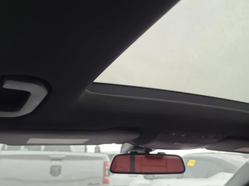 Mercedes-Benz C 43 AMG  CARFAX * БЕЗ ПЪРВОНАЧАЛНА ВНОСКА, снимка 9 - Автомобили и джипове - 52861498