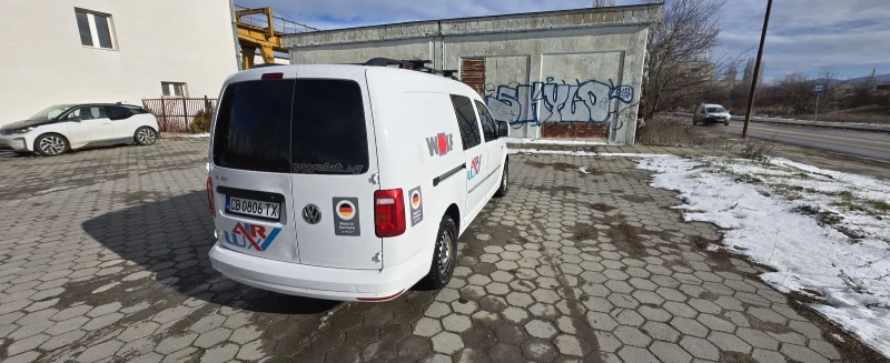 VW Caddy MAXI 2.0 TDI, снимка 7 - Автомобили и джипове - 53044066
