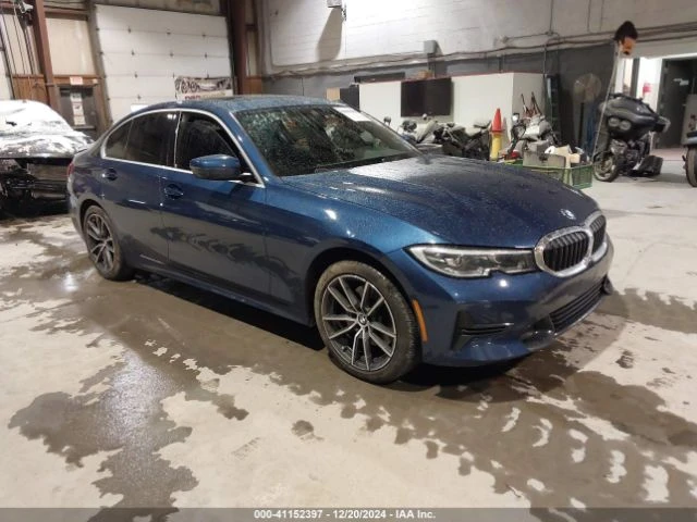 BMW 330 I XDRIVE, Минимална щета, Реални километри!, снимка 1 - Автомобили и джипове - 48813077