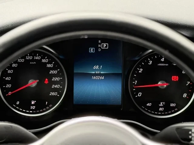 Mercedes-Benz C 300 4Matic AMG PCG - изображение 8