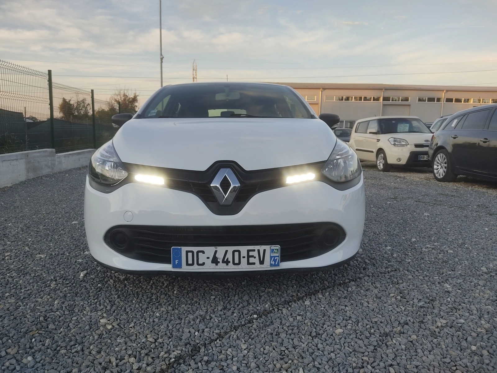 Renault Clio 1.5DCi/EURO 5B/90k.c - изображение 2