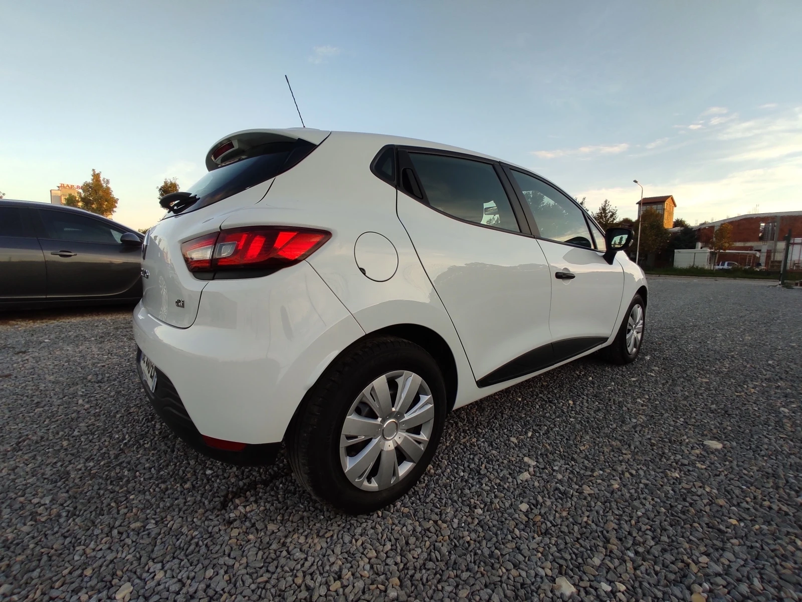 Renault Clio 1.5DCi/EURO 5B/90k.c - изображение 6