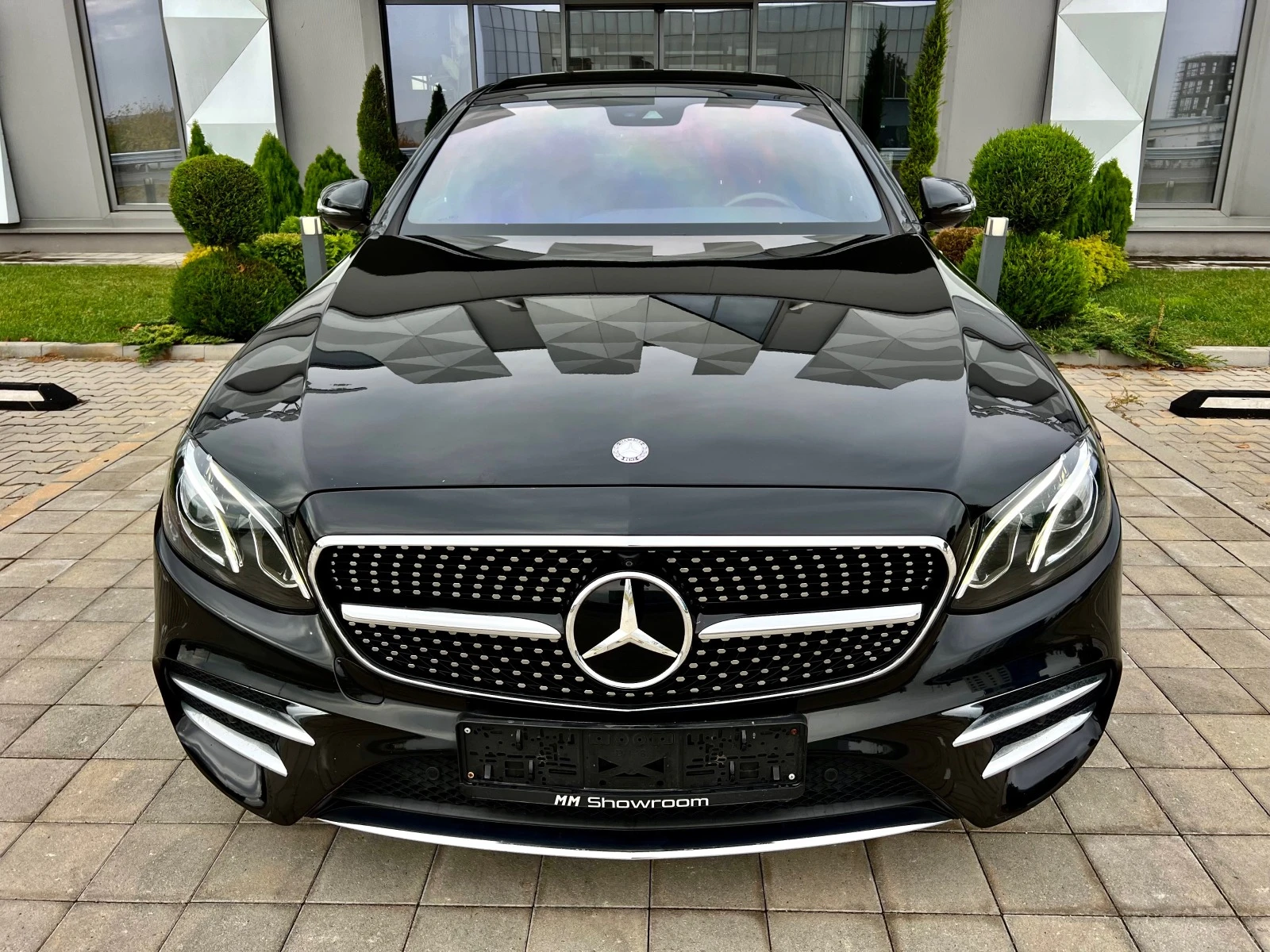 Mercedes-Benz E 220 AMG-360KAM-BLIND-SPOT-360CAM-BURMESTER-ПОДГРЕ - изображение 2