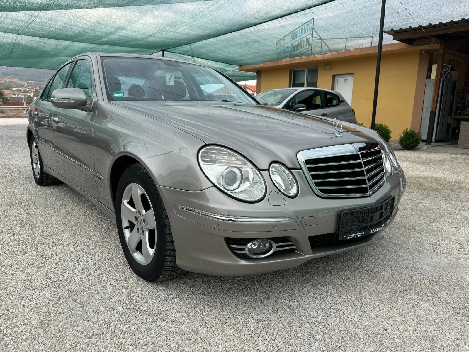 Mercedes-Benz E 200 1.8i KOMPRESSOR AVANTGARDE  - изображение 3