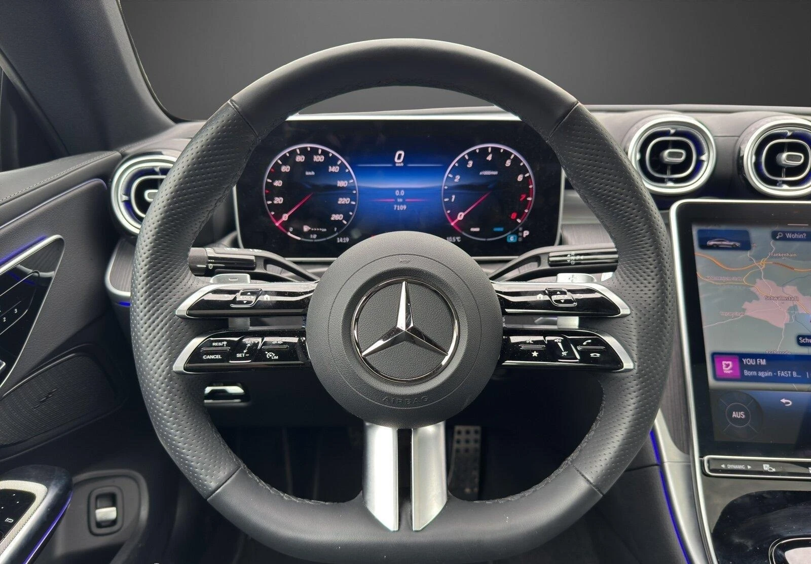 Mercedes-Benz CLE 200* 4M* AMG* PANO* MEMORY* DISTR* BURM* KEYLESS*  - изображение 9