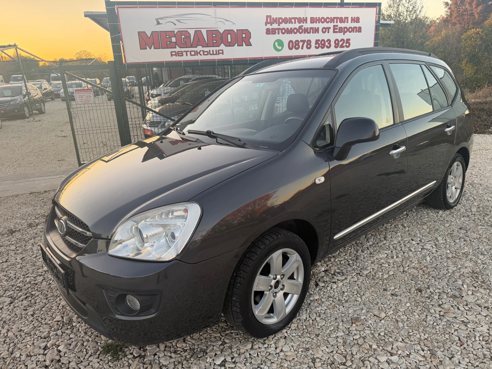 Kia Carens 2.0i/144p.s-Facelift