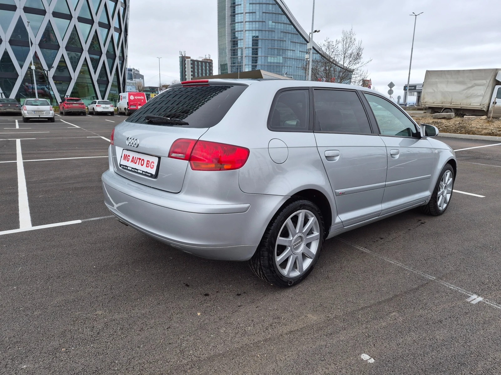 Audi A3 1.9 TDI S-LINE 4x4 - изображение 5