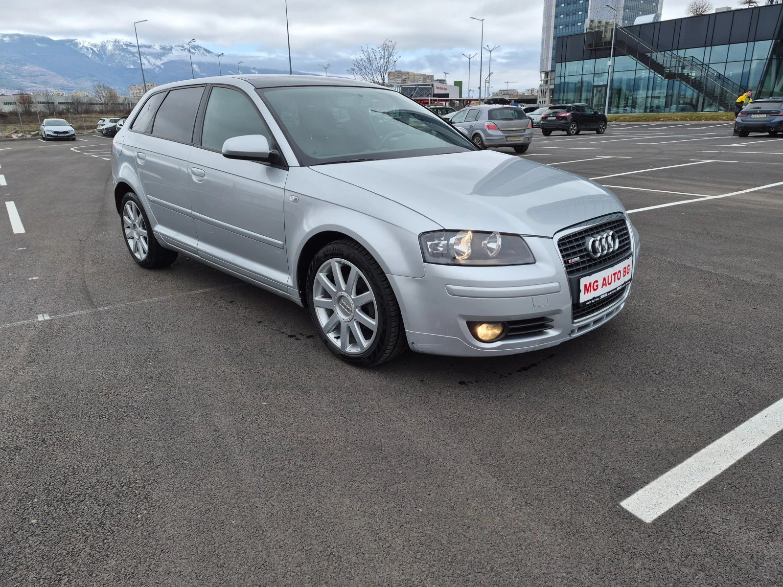 Audi A3 1.9 TDI S-LINE 4x4 - изображение 2