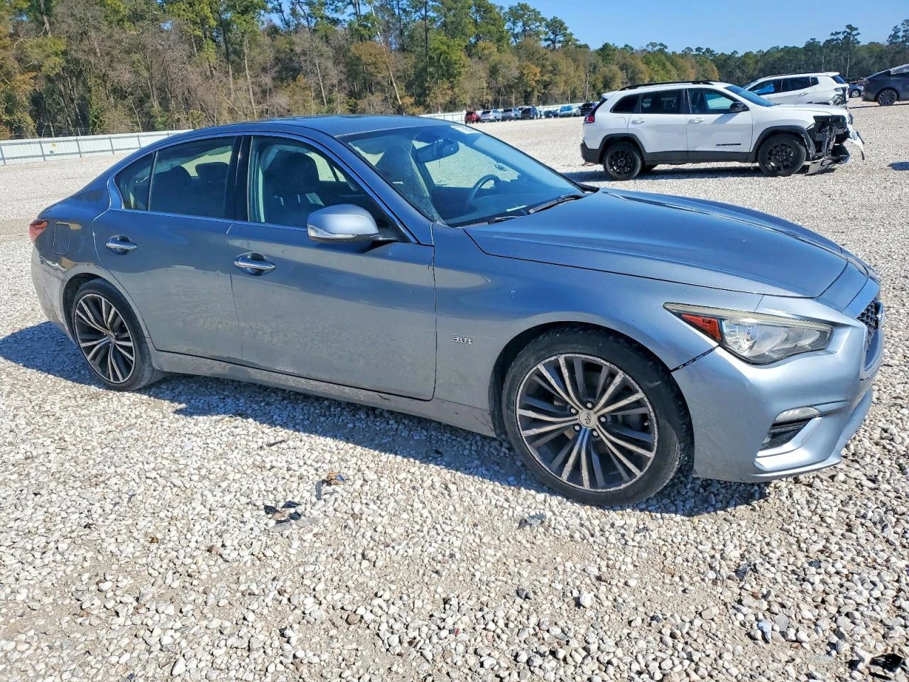 Infiniti Q50 3.0l Luxe - изображение 4