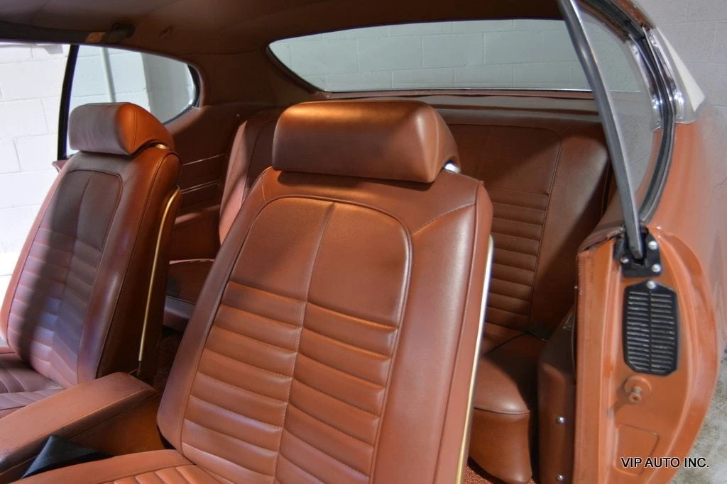 Pontiac Gto, снимка 11 - Автомобили и джипове - 53920042