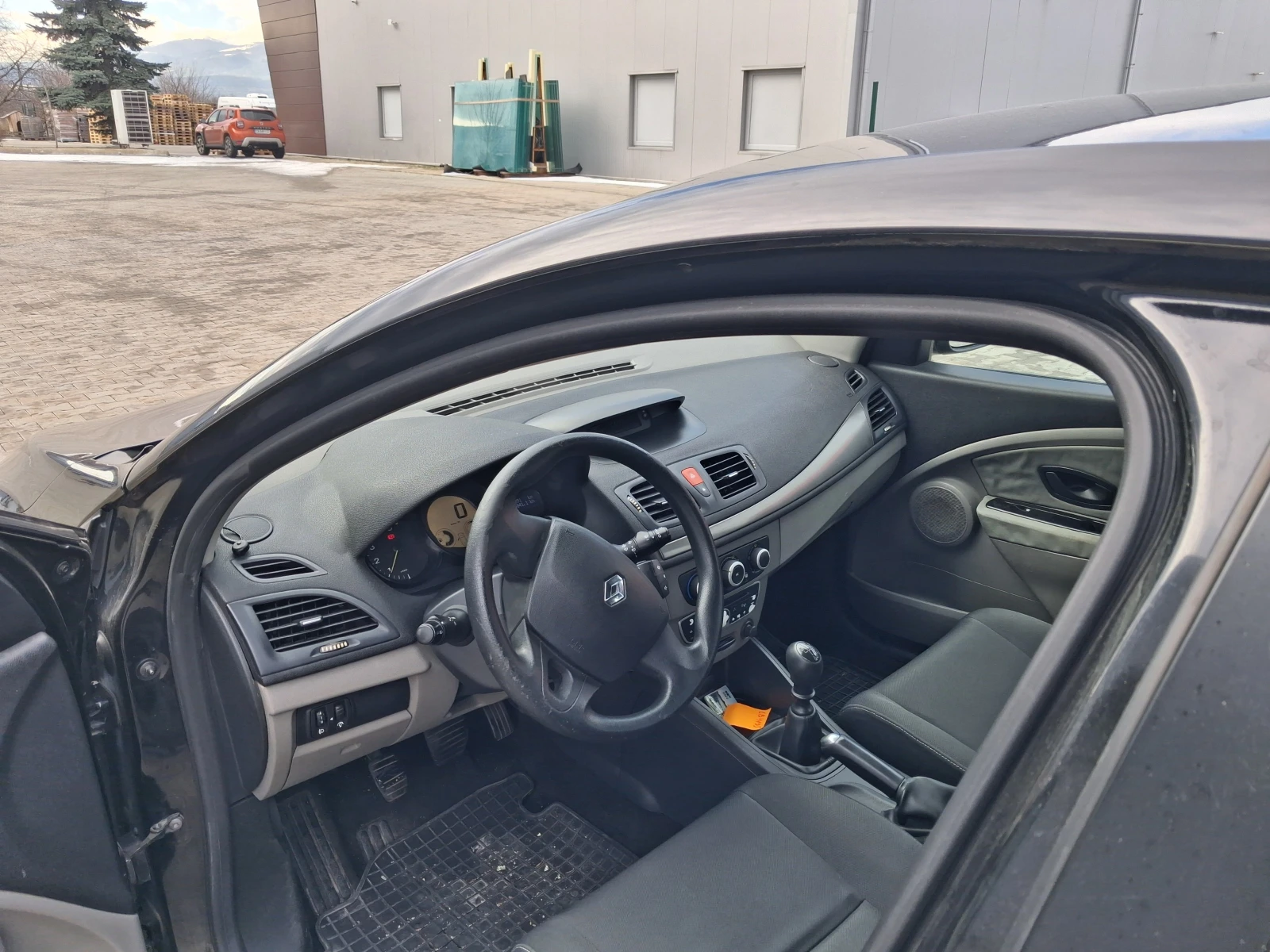 Renault Megane, снимка 6 - Автомобили и джипове - 53962468