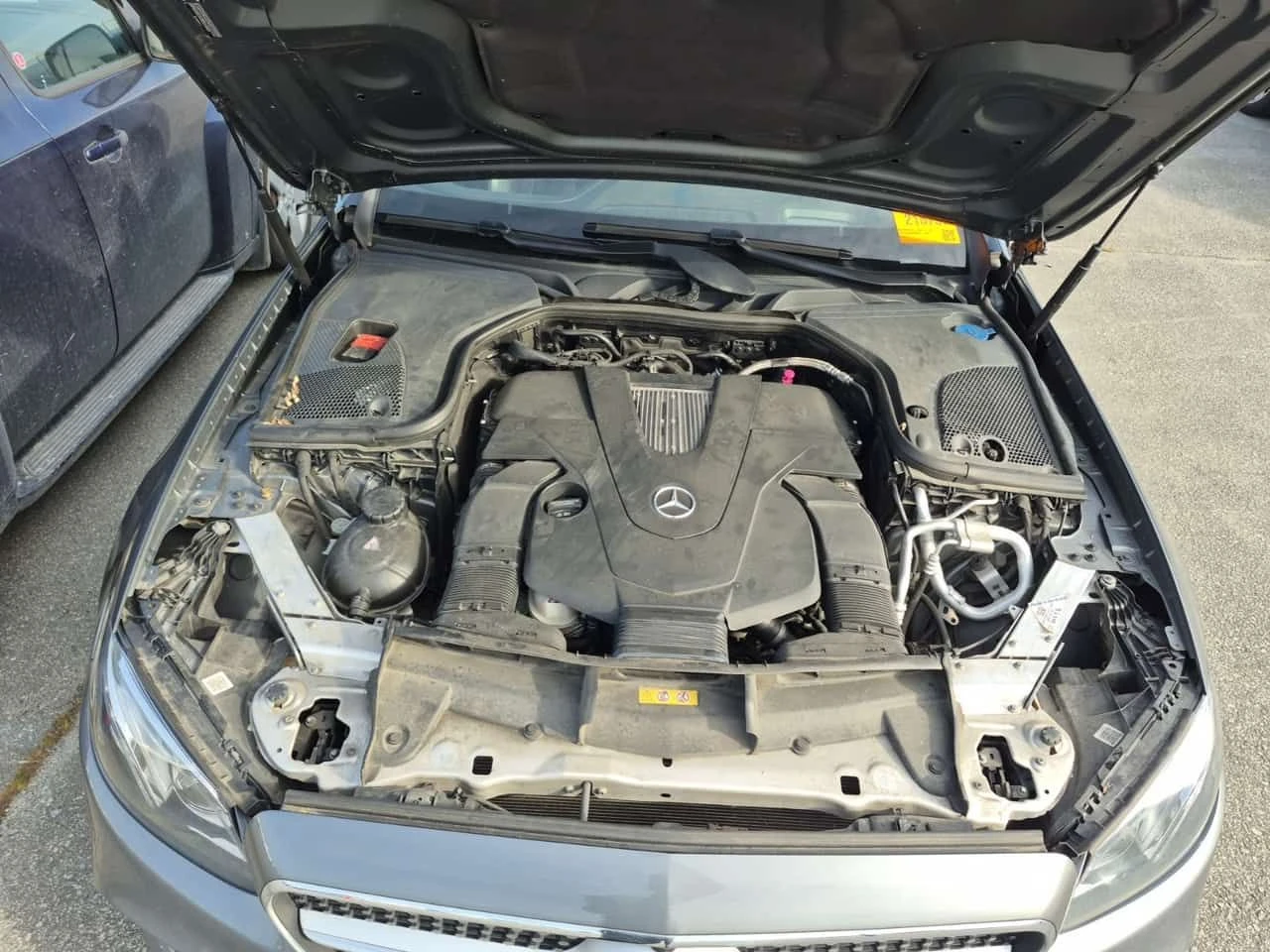 Mercedes-Benz E 400 COUPE| BURMESTER| PANO| 360 КАМЕРИ| CARFAX| , снимка 8 - Автомобили и джипове - 54217683