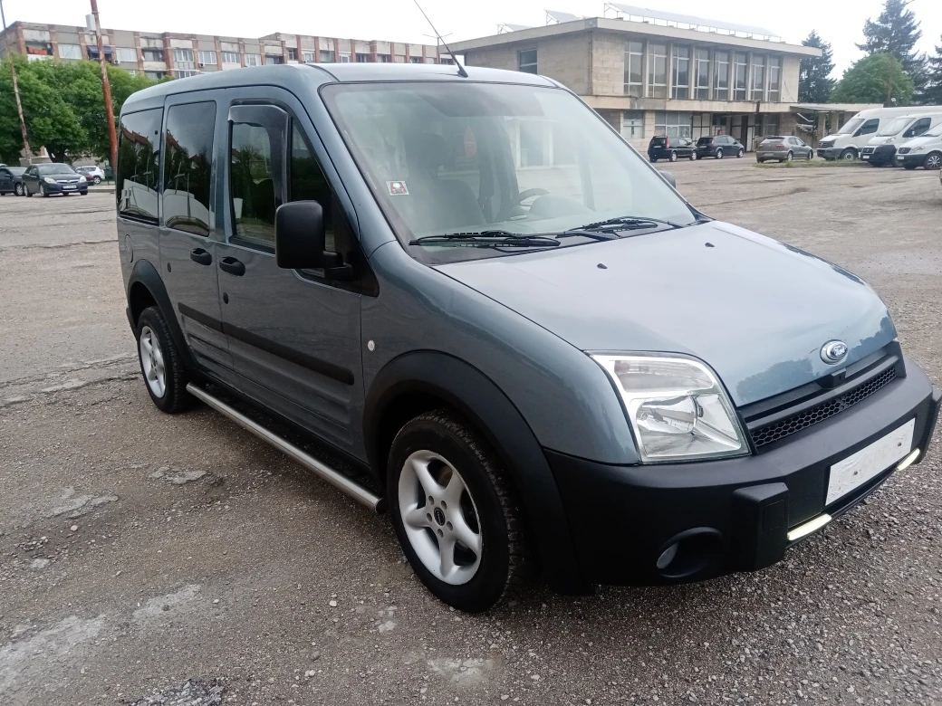 Ford Connect Tourneo 1, 8 klima, снимка 2 - Автомобили и джипове - 54486737