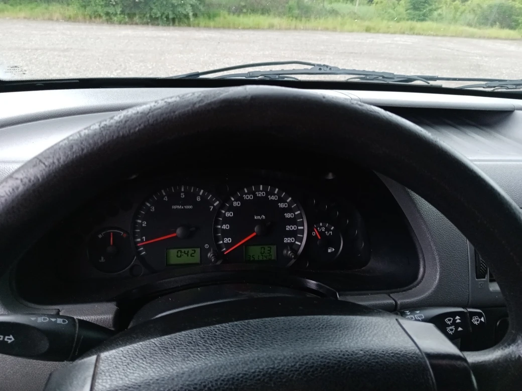 Ford Connect Tourneo 1, 8 klima, снимка 15 - Автомобили и джипове - 54486737