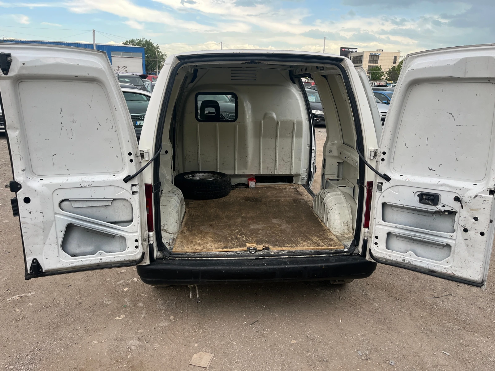 Citroen Jumpy 2.0HDI, снимка 11 - Автомобили и джипове - 54541743