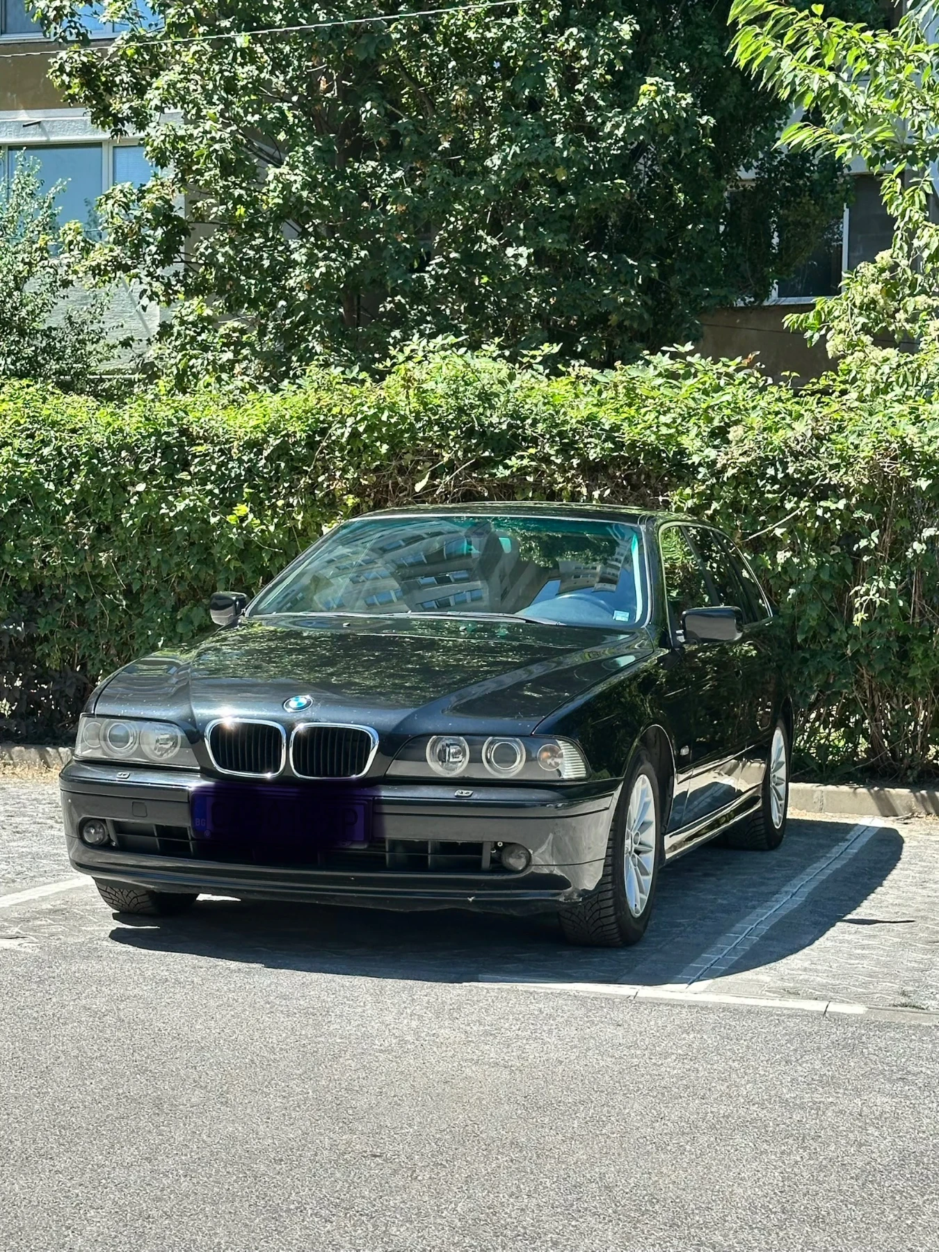 BMW 525