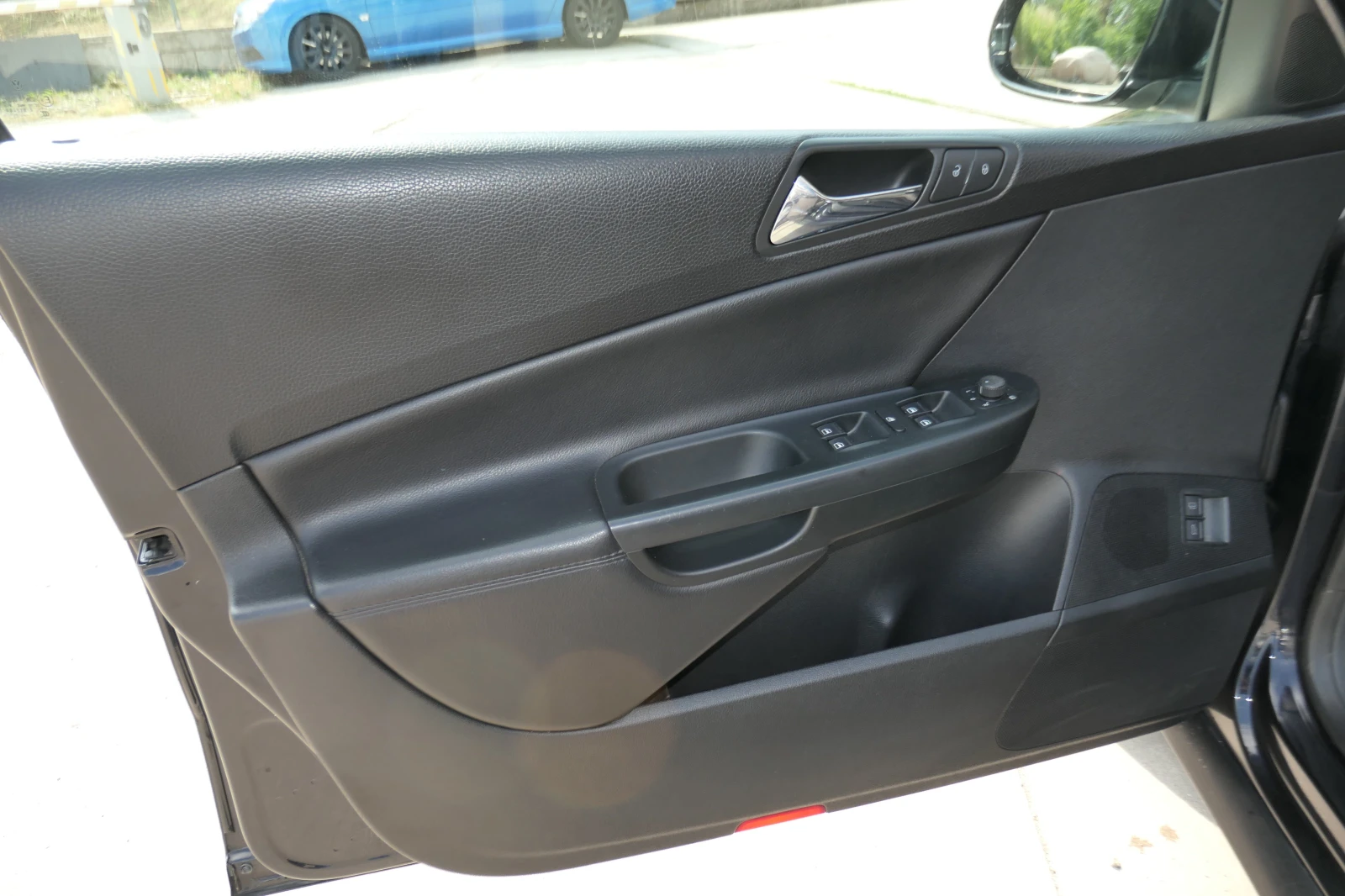 VW Passat 2.0TDI 170 DSG XENON HIGHLINE NAVI КОЖА КАМЕРА , снимка 15 - Автомобили и джипове - 55157671