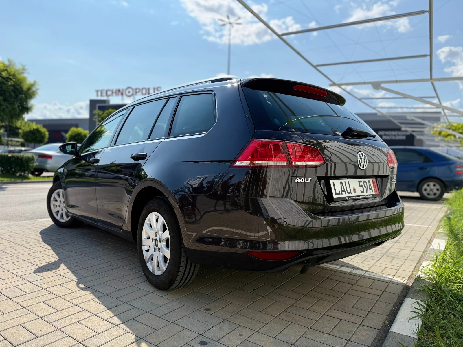 VW Golf LOUNGE, снимка 6 - Автомобили и джипове - 55193722