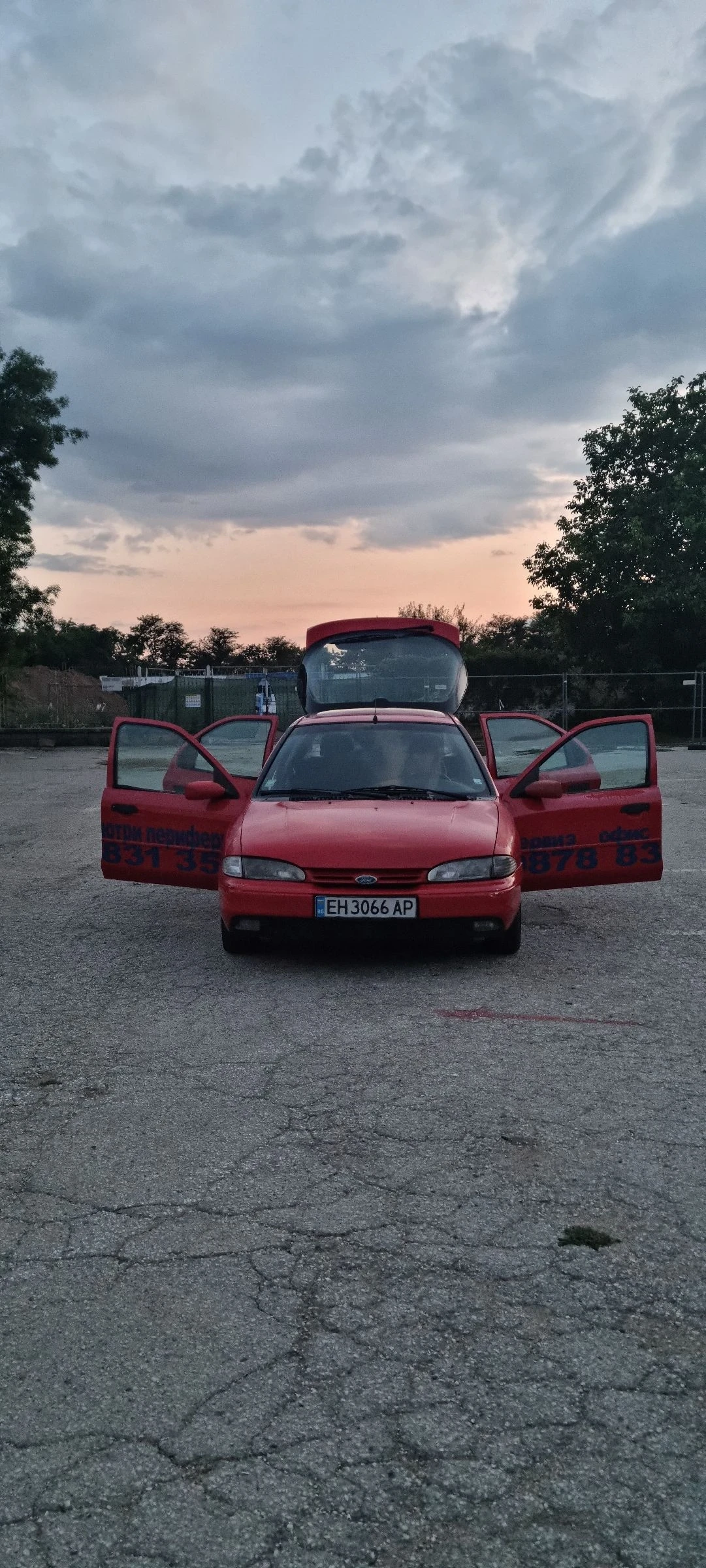 Ford Mondeo MK1