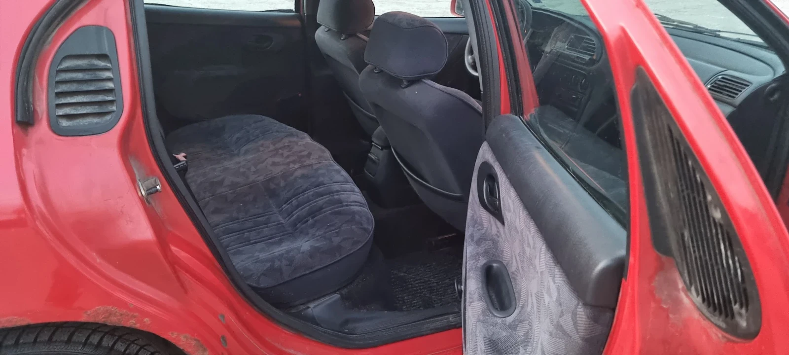 Ford Mondeo MK1, снимка 12 - Автомобили и джипове - 55383326