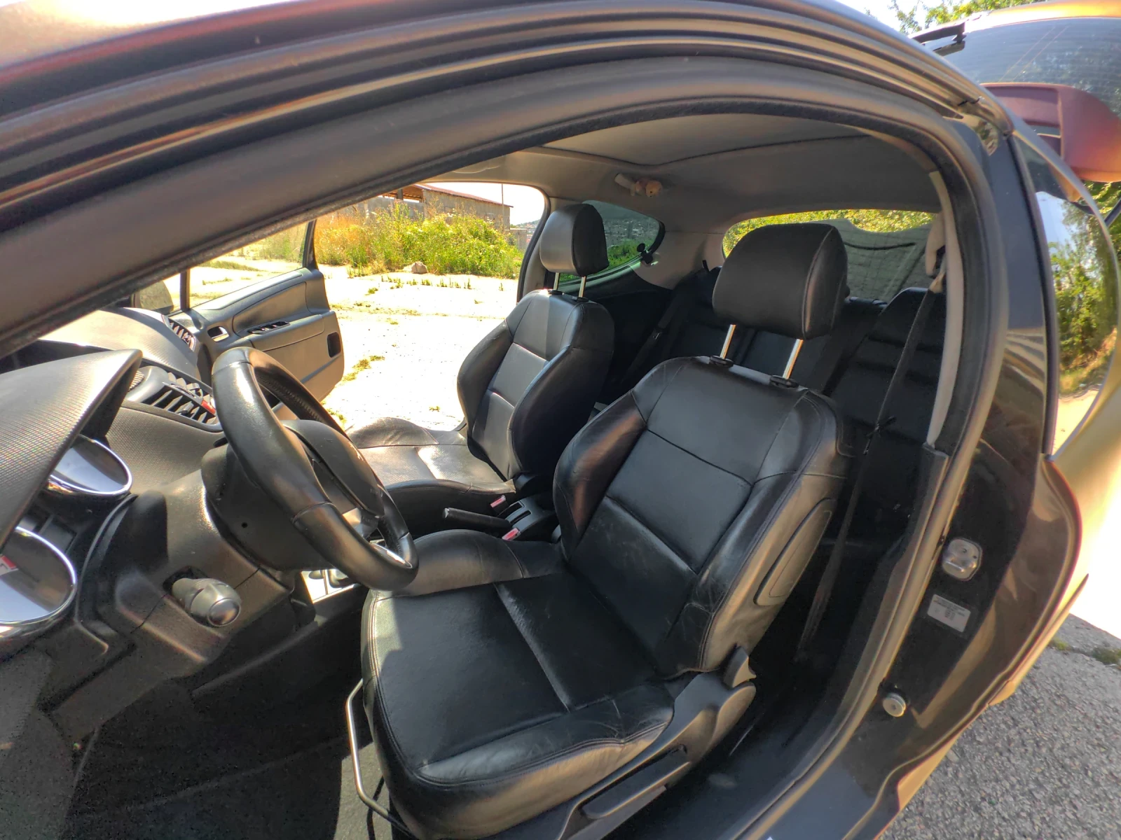 Peugeot 207 GT, снимка 12 - Автомобили и джипове - 55680618