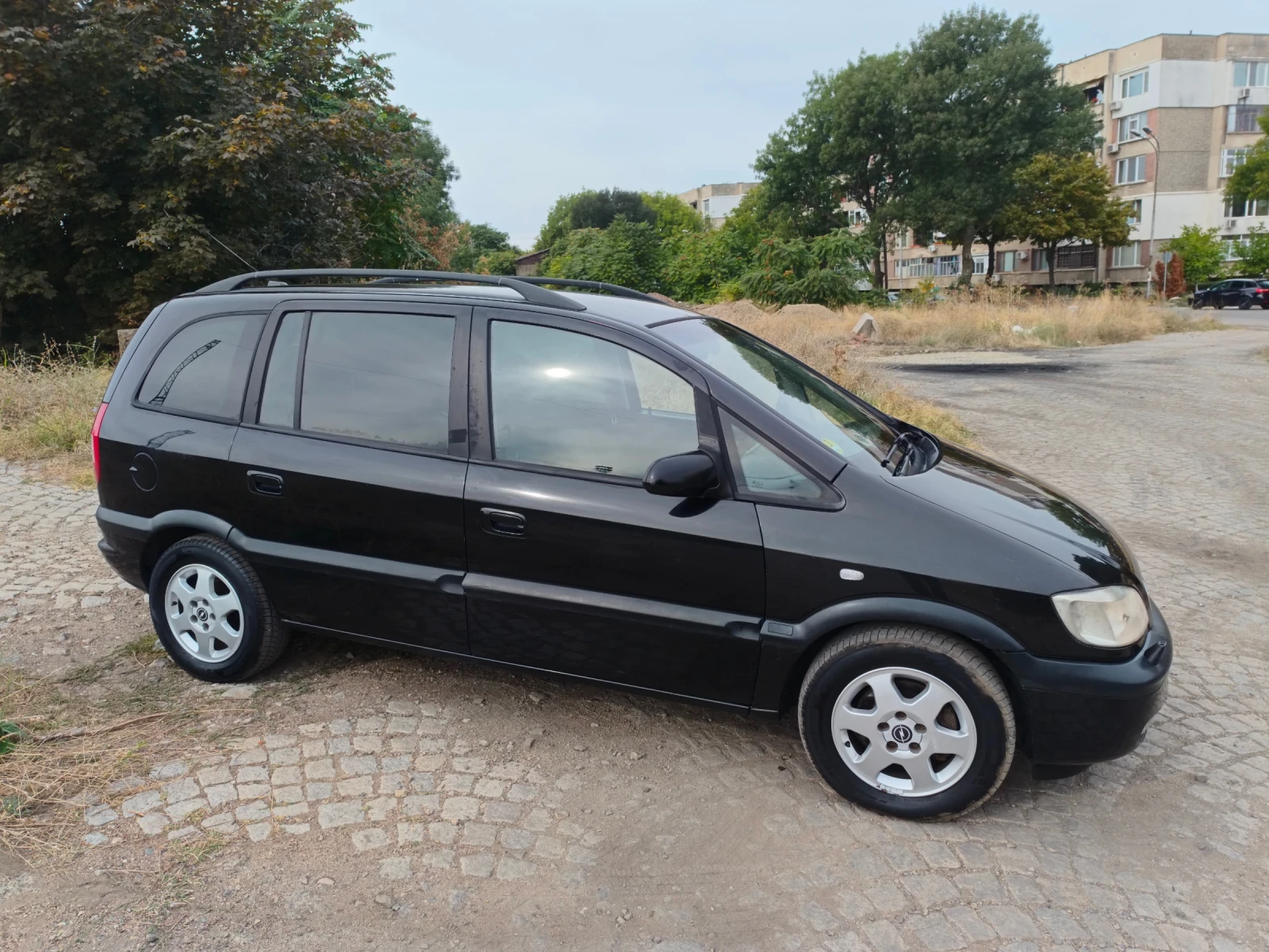 Opel Zafira 2.2 ФЕЙСЛИФТ, снимка 4 - Автомобили и джипове - 56227304