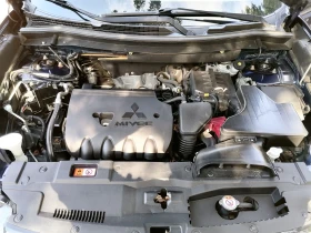 Mitsubishi Outlander 2.4i 6+ 1, снимка 16