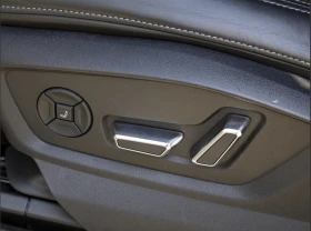 Audi SQ7 4.0T* MATRIX* ДИСТРОНИК* МАСАЖ* ОБДУХВАНЕ* КАМЕРА* - 81999 лв. / 41925.42 € - 77673379 13