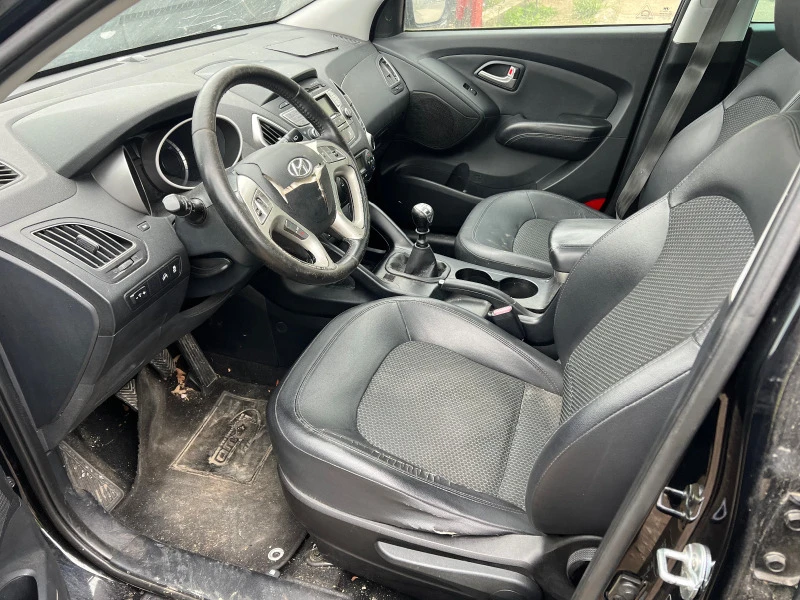 Hyundai IX35 1.7CRDI, снимка 8 - Автомобили и джипове - 40757103