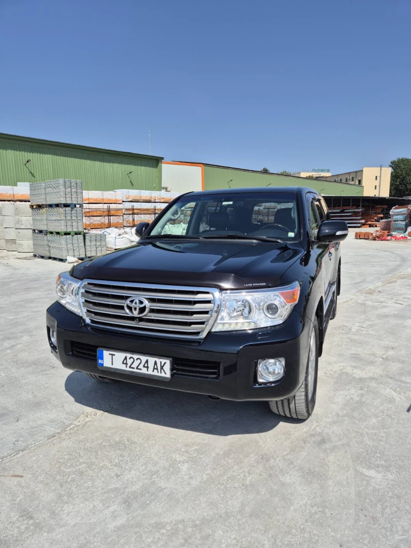 Toyota Land cruiser 200, снимка 1 - Автомобили и джипове - 47493199