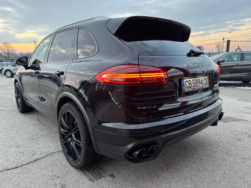 Porsche Cayenne S-4.2D-V8-MATRIX-ПАНОРАМА-ПОДГРЕВ-DISTRONIC, снимка 4 - Автомобили и джипове - 48484718