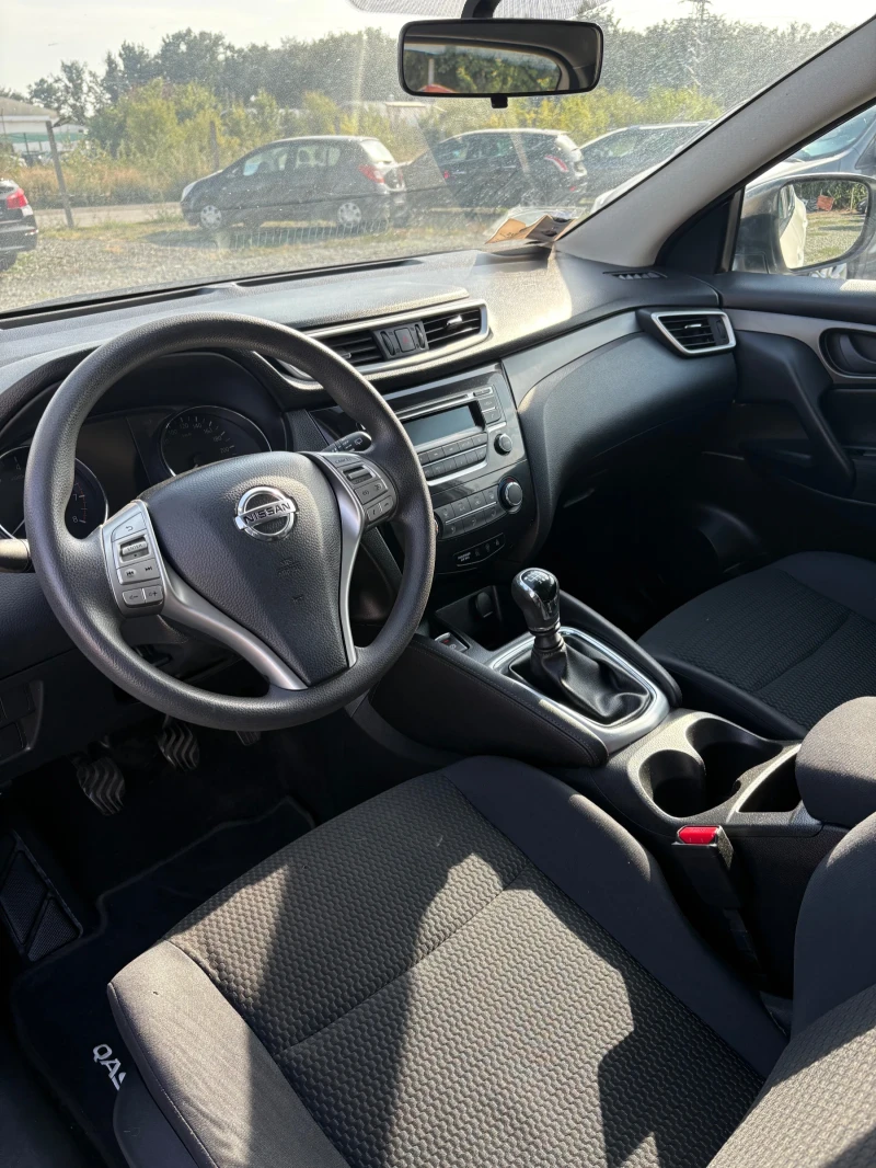 Nissan Qashqai, снимка 7 - Автомобили и джипове - 49723697