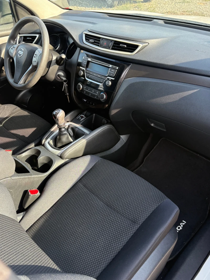 Nissan Qashqai, снимка 10 - Автомобили и джипове - 49723697