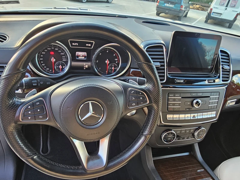 Mercedes-Benz GLS 350, снимка 9 - Автомобили и джипове - 52299772