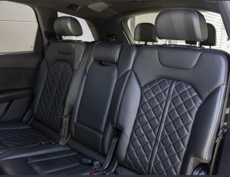 Audi SQ7 4.0T* MATRIX* ДИСТРОНИК* МАСАЖ* ОБДУХВАНЕ* КАМЕРА*, снимка 15 - Автомобили и джипове - 52084386