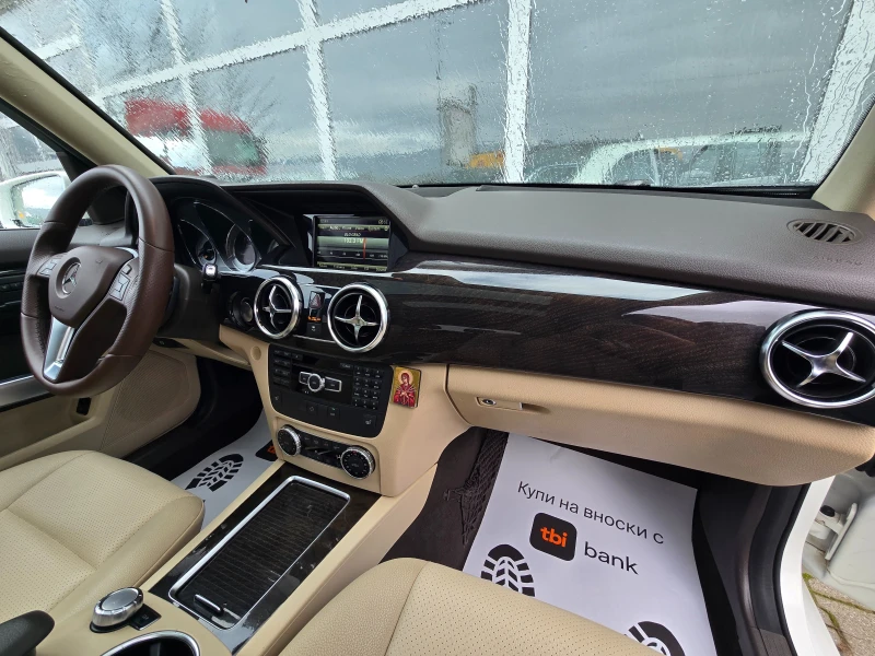 Mercedes-Benz GLK 350!!AMG!!PANORAMA!!, снимка 16 - Автомобили и джипове - 52728386