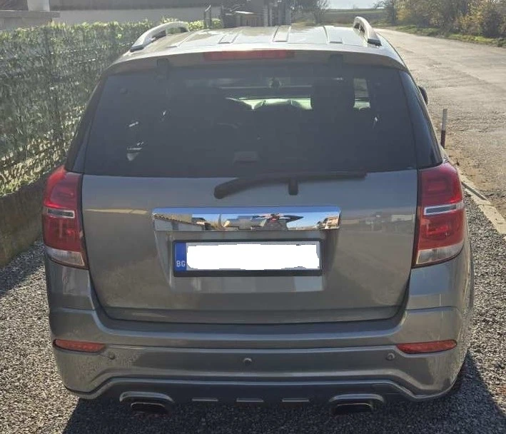 Chevrolet Captiva, снимка 3 - Автомобили и джипове - 52432011