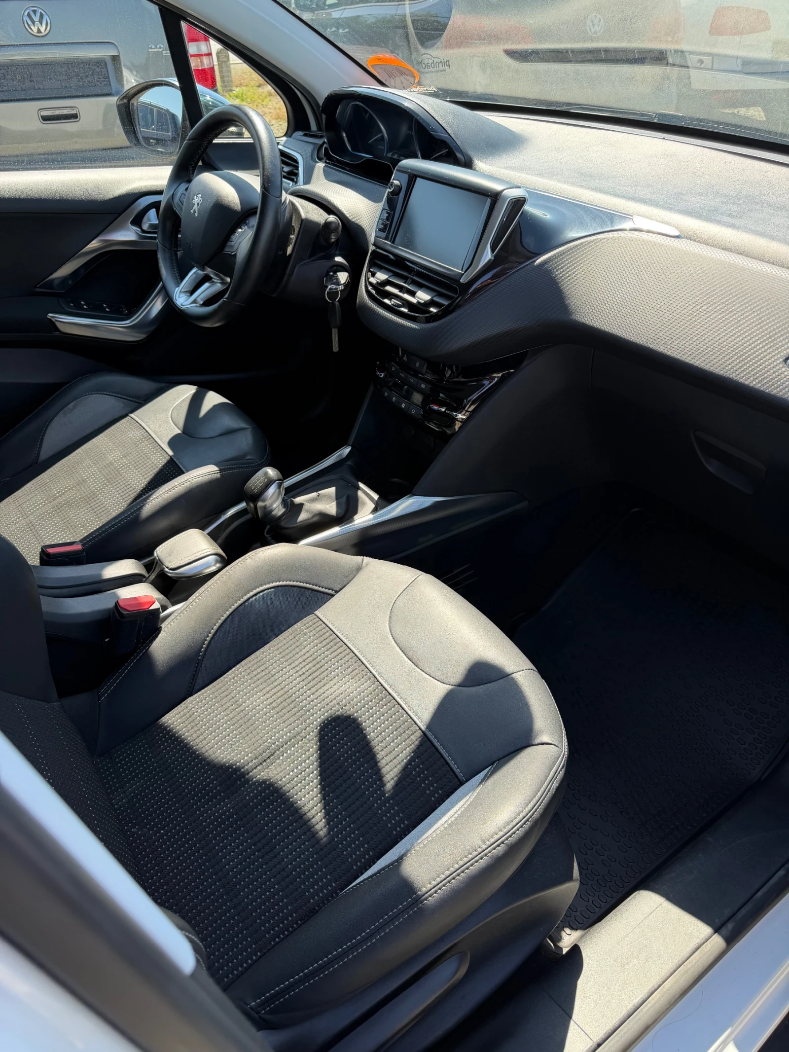 Peugeot 2008, снимка 10 - Автомобили и джипове - 49723697