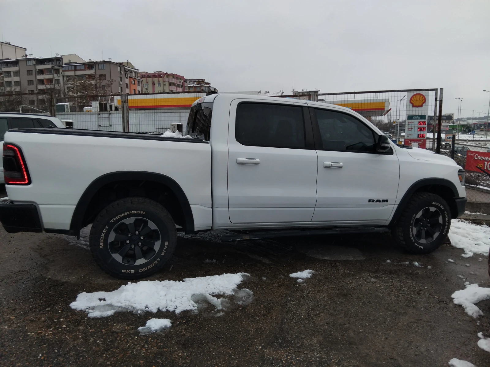 Dodge RAM 1500 5, 7 HEMI 4x4 REBEL - изображение 3