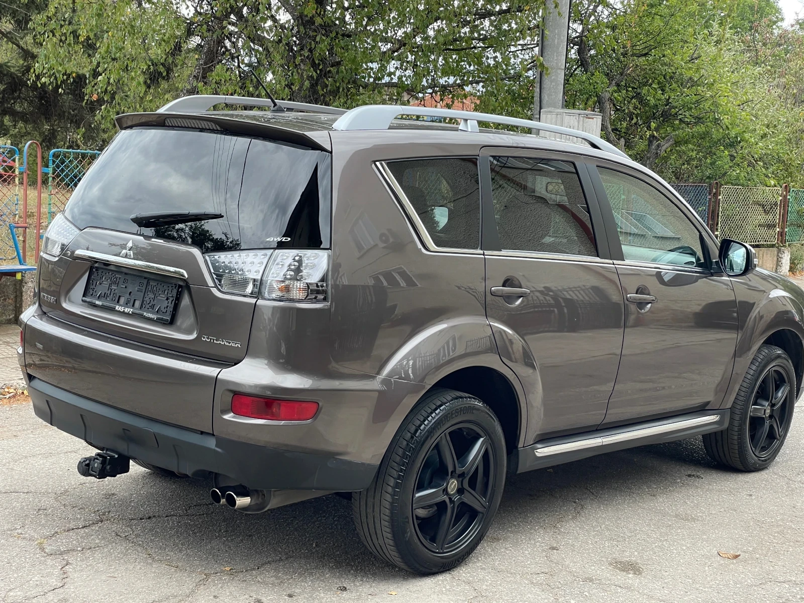 Mitsubishi Outlander 2.2Di-D* instyle* full*  - изображение 5